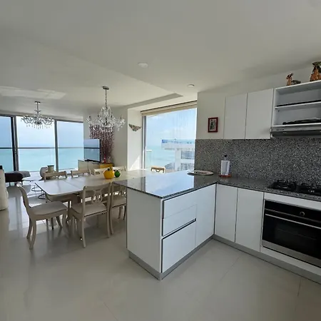 Bocagrande Terrakota Luxury Oceanfront